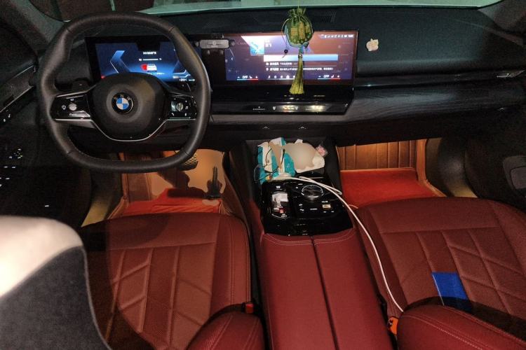 Used BMW 5 Series 2024 530Li Leading Luxury Package Center Console