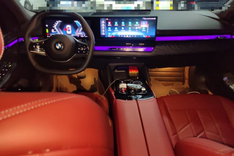 Used BMW 5 Series 2024 530Li Leading Luxury Package Center Console