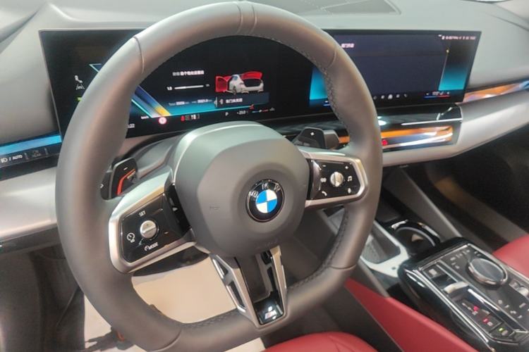 Used BMW 5 Series 2024 530Li Leading Model M Sport Package Center Console
