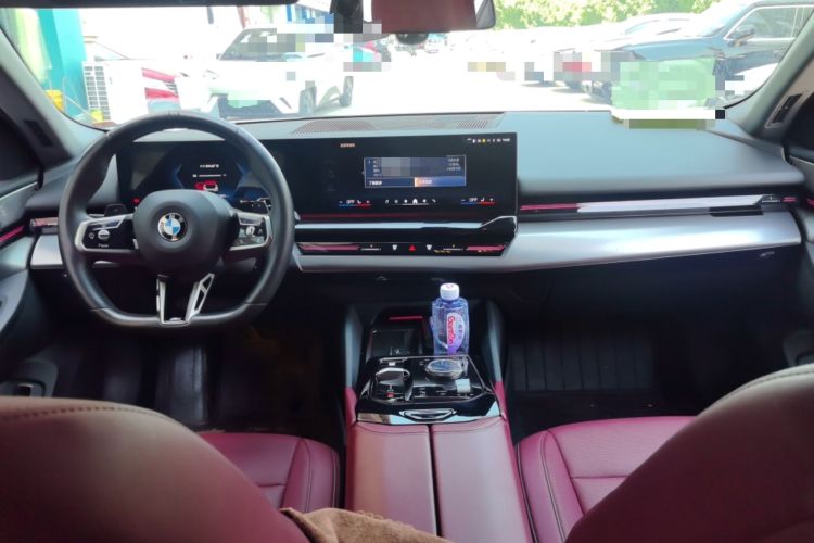 Used BMW 5 Series 2024 525Li M Sport Package Center Console