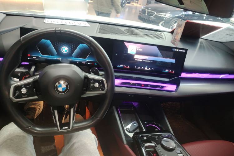 Used BMW 5 Series 2024 530Li Leading Model M Sport Package Center Console