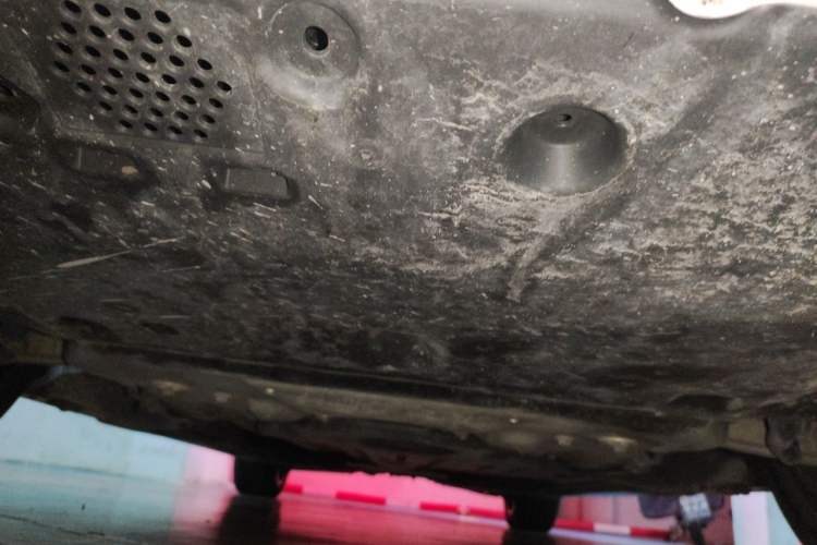 Used BMW 5 Series 2024 530Li Leading Model M Sport Package Chassis Front