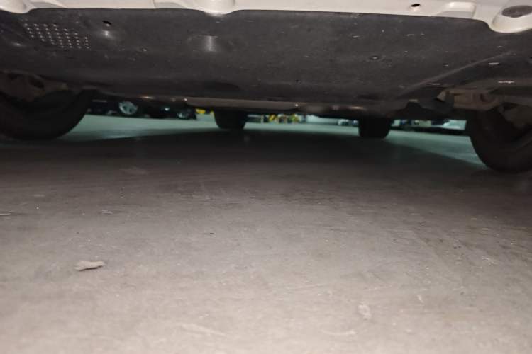 Used BMW 5 Series 2024 530Li Luxury Edition M Sport Package Chassis Front