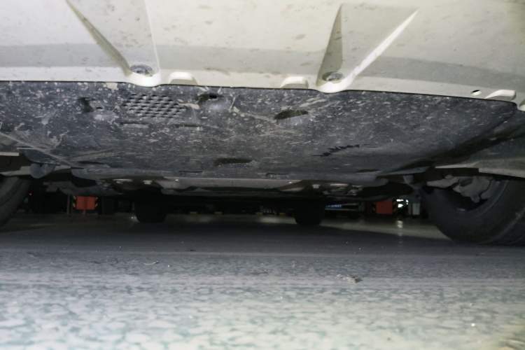 Used BMW 5 Series 2024 530Li Leading Model M Sport Package Chassis Front
