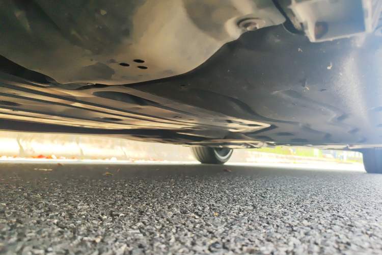Used BMW 5 Series 2024 530Li Luxury Package Premium Edition Chassis Front Left