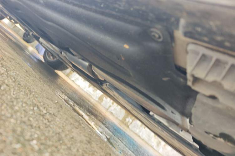 Used BMW 5 Series 2024 530Li Leading Model M Sport Package Chassis Front Right
