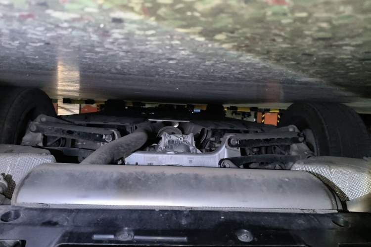Used BMW 5 Series 2024 530Li Leading Model M Sport Package Chassis Rear