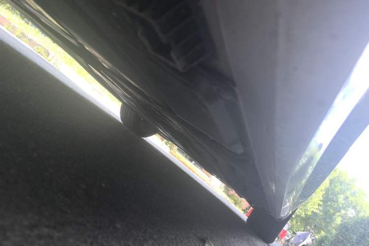 Used BMW 5 Series 2024 530Li Leading Luxury Package Chassis Rear Right