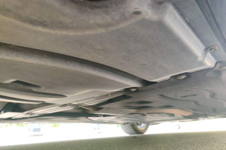 Used BMW 5 Series 2024 525Li M Sport Package Chassis Rear Right