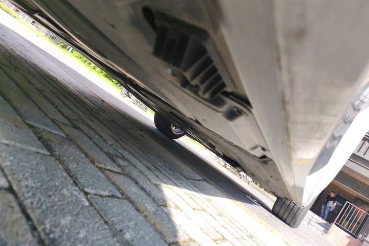 Used BMW 5 Series 2024 525Li Luxury Package Chassis Rear Right