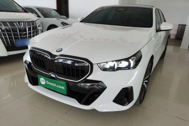 Used BMW 5 Series 2024 530i Luxury Edition M Sport Package