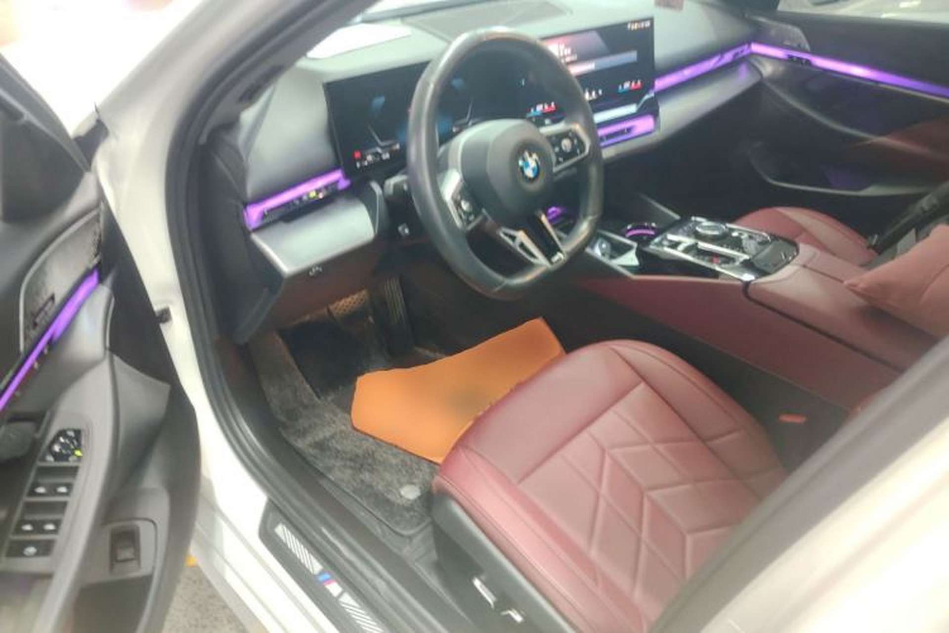 Used BMW 5 Series 2024 530Li Leading Model M Sport Package Driver Seat