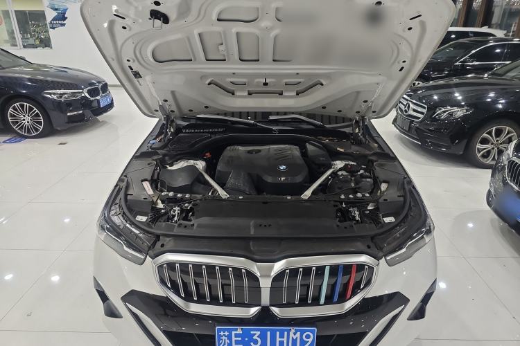 Used BMW 5 Series 2024 525Li M Sport Package Engine Bay