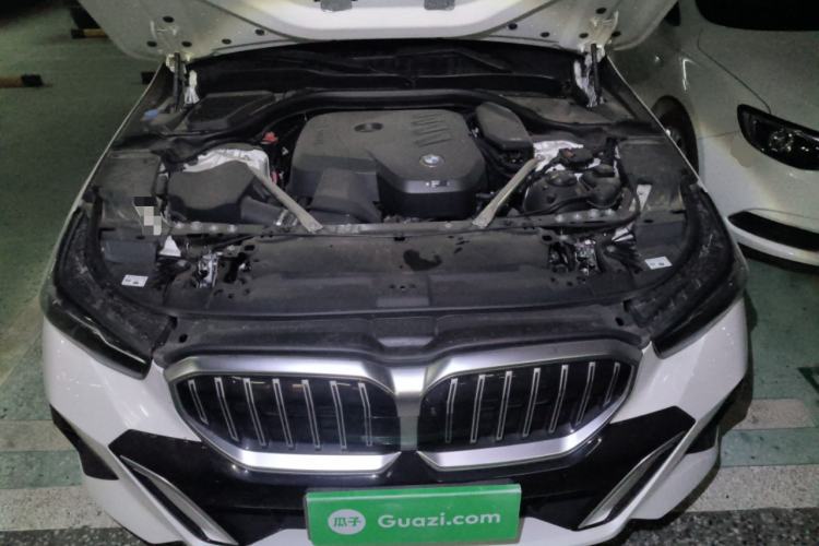 Used BMW 5 Series 2024 530Li Leading Model M Sport Package Engine Bay