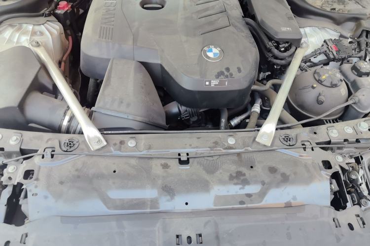 Used BMW 5 Series 2024 525Li M Sport Package Engine Bay