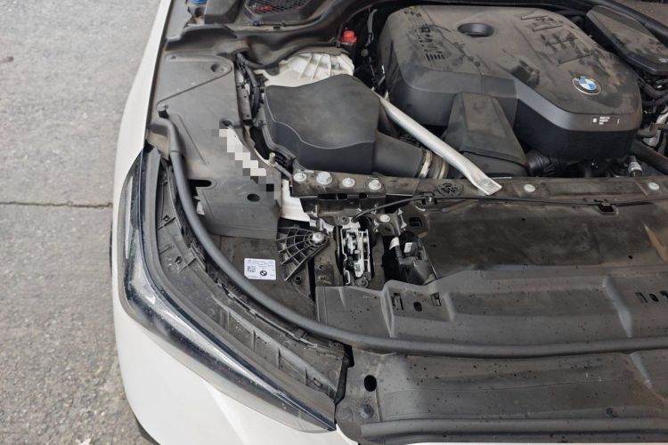 Used BMW 5 Series 2024 530Li Leading Model M Sport Package Engine Bay Right