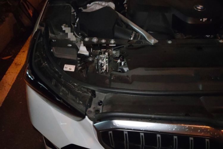 Used BMW 5 Series 2024 530i Leading Model M Sport Package Engine Bay Right