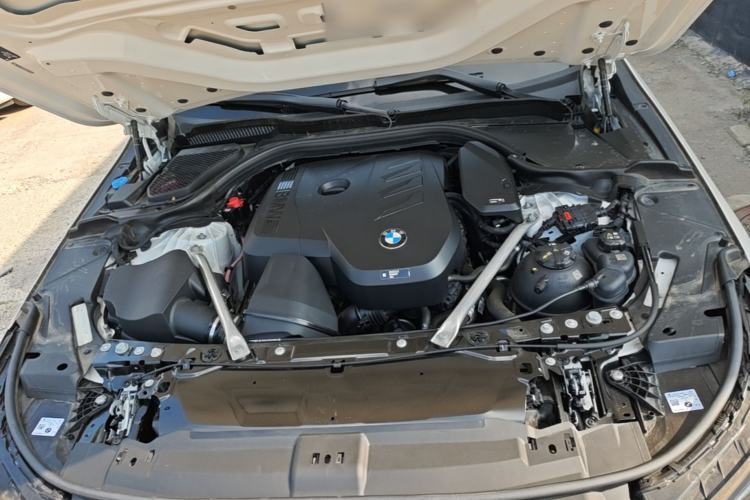 Used BMW 5 Series 2024 530Li Leading Luxury Package Engine Bay