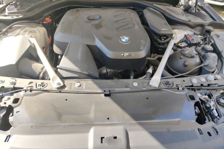Used BMW 5 Series 2024 525Li Luxury Package Engine Bay