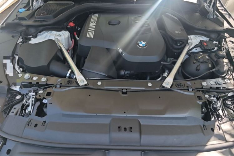 Used BMW 5 Series 2024 525i M Sport Package Engine Bay