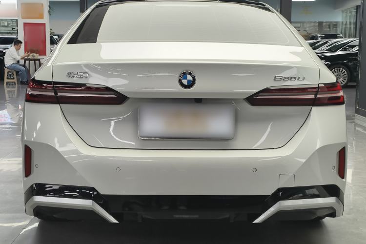 Used BMW 5 Series 2024 530Li Leading Model M Sport Package Exterior 5
