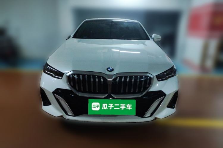Used BMW 5 Series 2024 530Li Leading Model M Sport Package Front