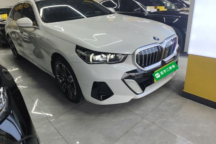 Used BMW 5 Series 2024 530Li Leading Model M Sport Package Front Right 45 Deg