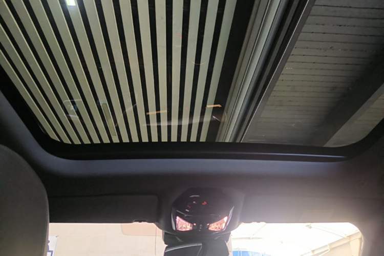 Used BMW 5 Series 2024 525Li M Sport Package Headliner