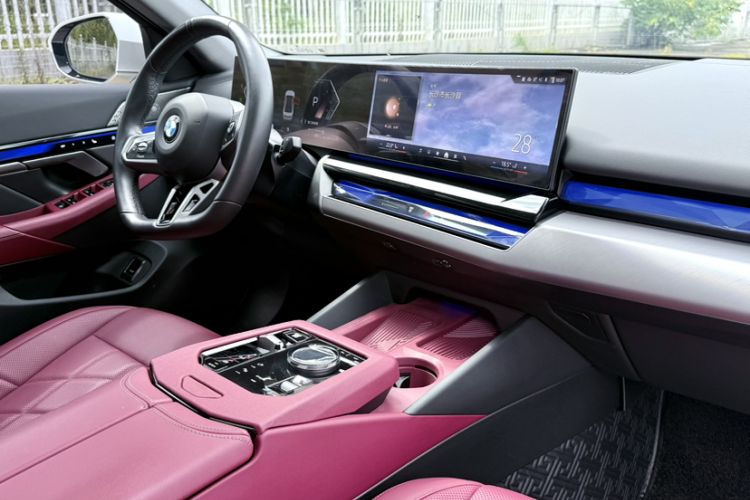Used BMW 5 Series 2024 530Li Leading Model M Sport Package Interior 10