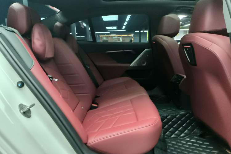 Used BMW 5 Series 2024 530Li Leading Model M Sport Package Interior 5