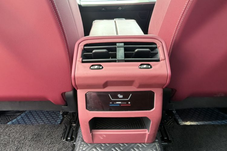 Used BMW 5 Series 2024 530Li Leading Model M Sport Package Interior 9