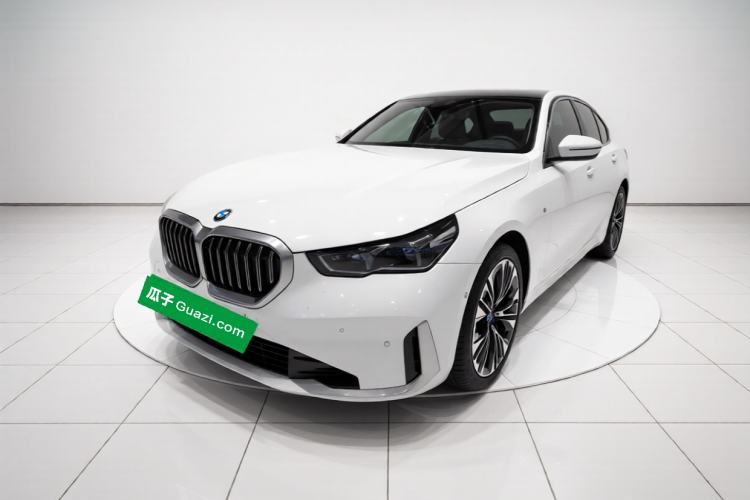 BMW 5 Series 2024 530Li Luxury Package Premium Edition