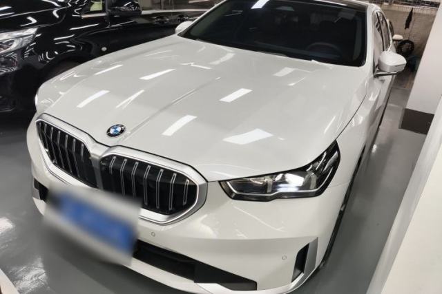 Used BMW 5 Series 2024 530Li Leading Luxury Package