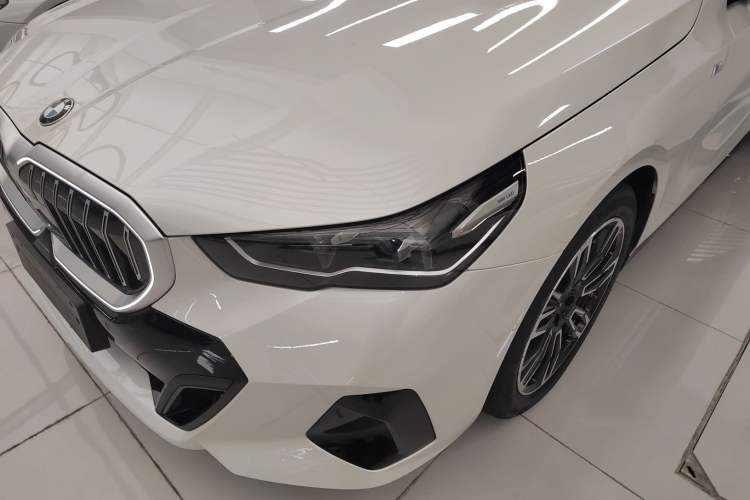 Used BMW 5 Series 2024 525i M Sport Package Left Front Headlight