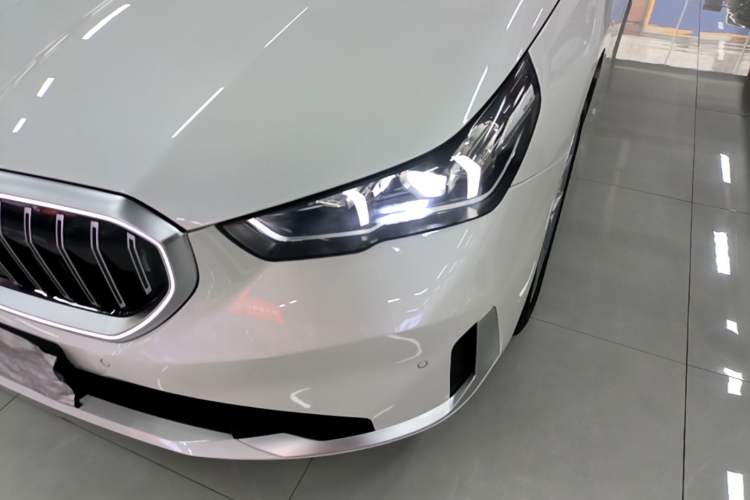 Used BMW 5 Series 2024 525Li Luxury Package Left Front Headlight