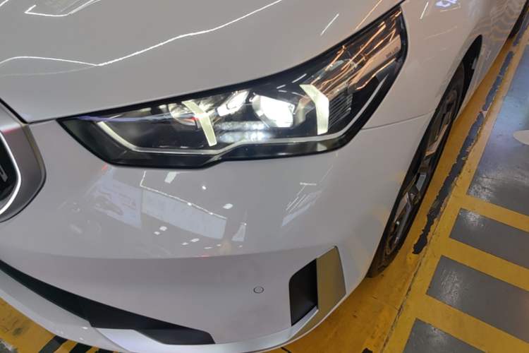 Used BMW 5 Series 2024 530Li Leading Luxury Package Left Front Headlight