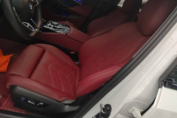 Used BMW 5 Series 2024 525i M Sport Package Left Front Seat
