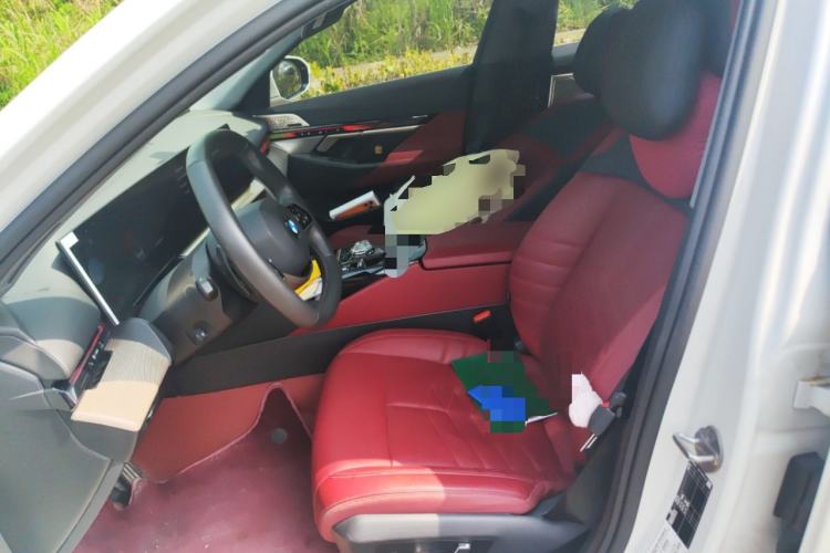 Used BMW 5 Series 2024 530Li Luxury Package Premium Edition Left Front Seat