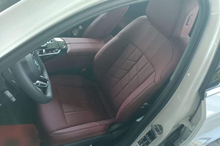 Used BMW 5 Series 2024 530Li xDrive M Sport Package Left Front Seat