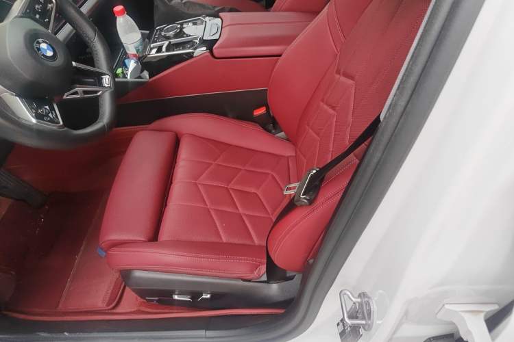 Used BMW 5 Series 2024 525i M Sport Package Left Front Seat