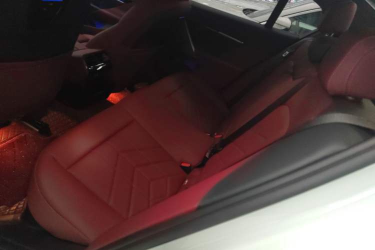 Used BMW 5 Series 2024 525i M Sport Package Left Rear Seat