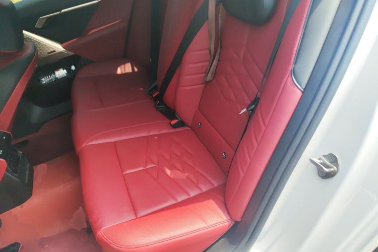 Used BMW 5 Series 2024 530Li Luxury Package Premium Edition Left Rear Seat