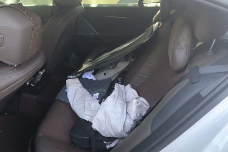 Used BMW 5 Series 2024 525Li M Sport Package Left Rear Seat
