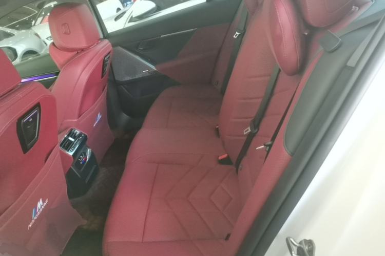 Used BMW 5 Series 2024 525Li M Sport Package Left Rear Seat