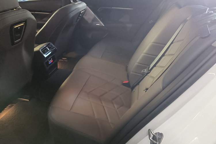Used BMW 5 Series 2024 525Li M Sport Package Left Rear Seat