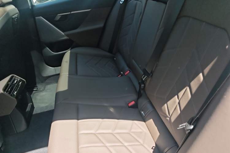 Used BMW 5 Series 2024 525i M Sport Package Left Rear Seat
