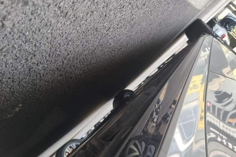 Used BMW 5 Series 2024 525Li M Sport Package Left Side Sill