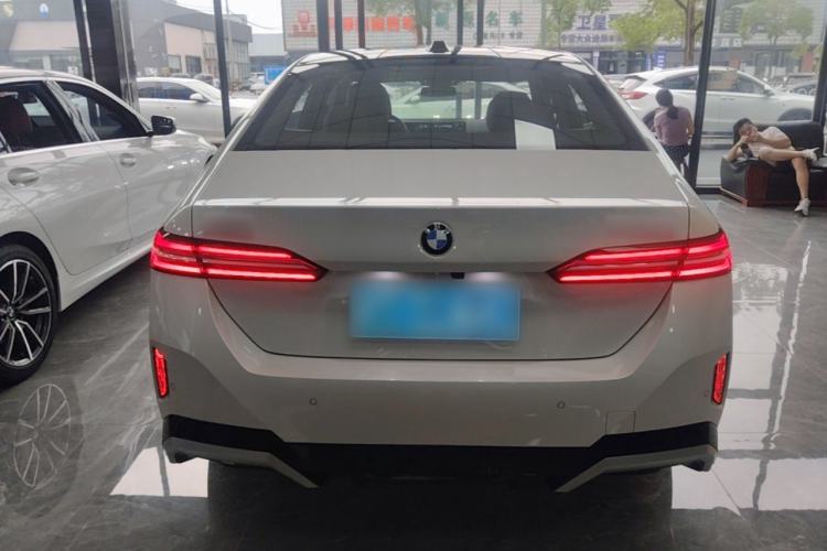 Used BMW 5 Series 2024 530Li Luxury Edition M Sport Package Rear
