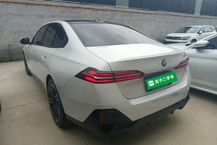 Used BMW 5 Series 2024 525i M Sport Package Rear Left 45 Deg