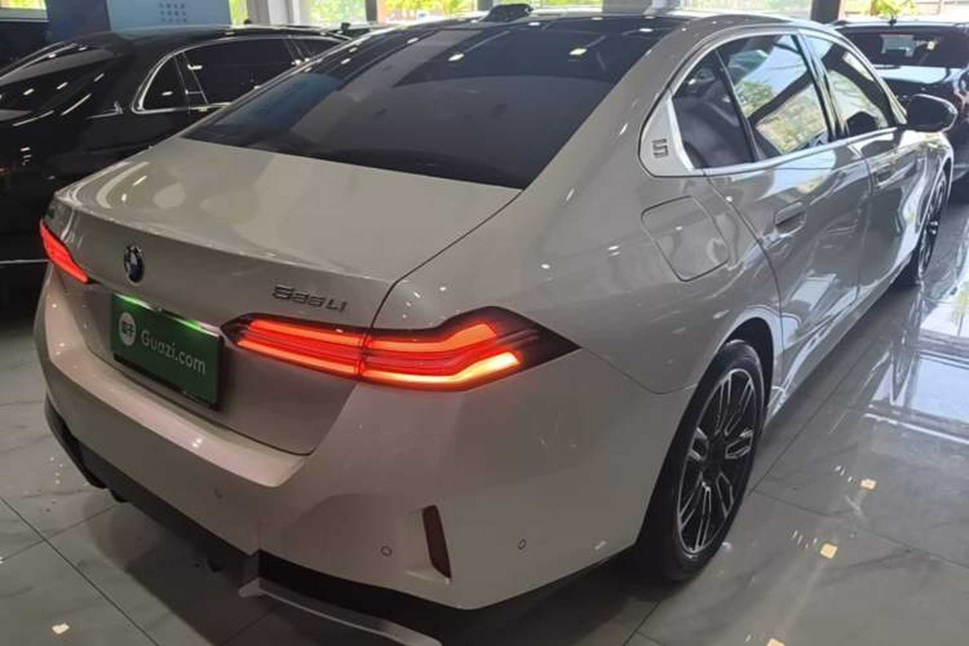 Used BMW 5 Series 2024 525Li M Sport Package Rear Right 45 Deg